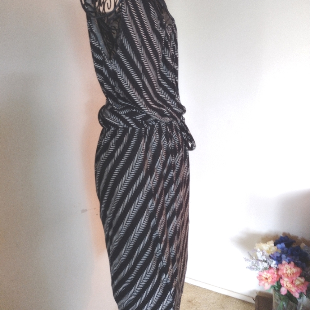 LOFT Black & Ecru Sleeveless Elastic Waist Dress Size Petite Small - Picture 4 of 11